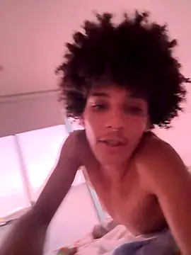 Max Rain online show from 10/11/25, 10:30