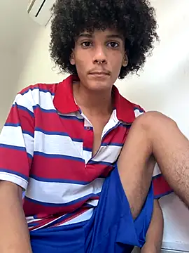 Max Rain online show from 10/22/25, 07:35