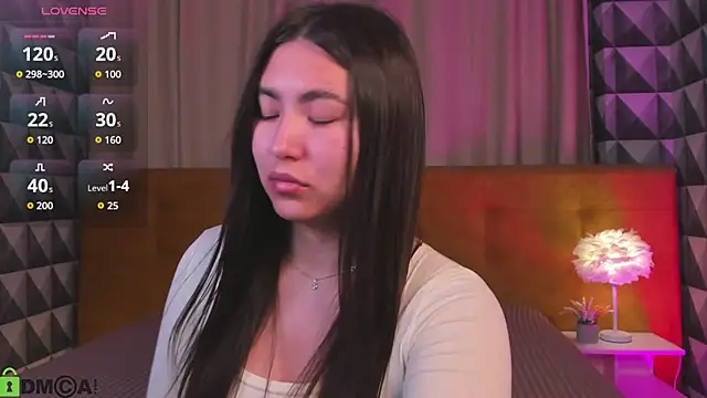 Megan Williamms online show from 10/14/25, 09:32