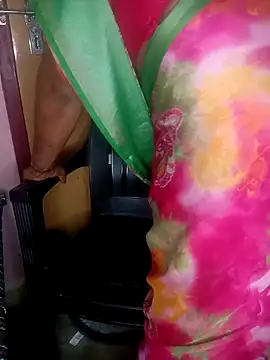 Jessi 25 online show from 10/17/25, 05:26