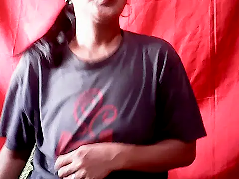 Snapshot of sh1nbae chatting on 10/21/25, 01:50 sh1nbae online show from 10/21/25, 01:50