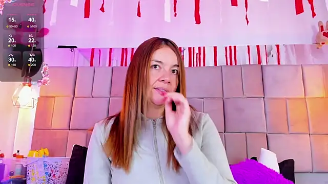 antoneella jones online show from 11/06/25, 01:12