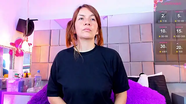 antoneella jones online show from 11/24/25, 12:49