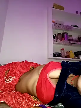 Snapshot of Payal-0143 chatting on 09/17/25, 11:17 Payal-0143 online show from 09/17/25, 11:17