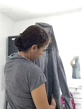 Merybeks online show from 11/10/25, 10:36