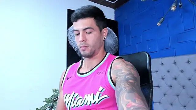 andres-clark92 online show from 11/07/25, 05:57