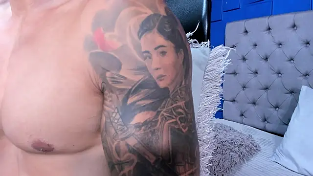 andres-clark92 online show from 11/15/25, 05:09