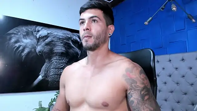 andres-clark92 online show from 11/19/25, 05:35