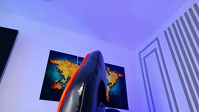 ALANNFERRER online show from 11/04/25, 10:03