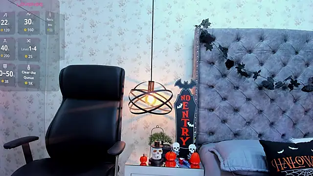 Aprilwatson online show from 10/10/25, 11:15