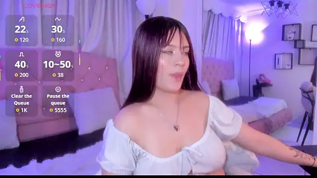 Snapshot of Jolie_price chatting on 09/11/25, 02:33 Jolie price online show from 09/11/25, 02:33