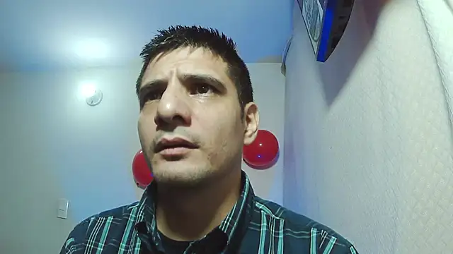 Snapshot of Braulio_master chatting on 09/20/25, 11:44 Braulio master online show from 09/20/25, 11:44