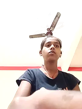 Saniye-143 online show from 10/10/25, 04:17