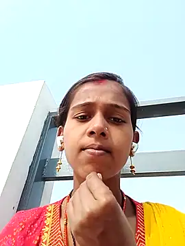 Saniye-143 online show from 11/20/25, 08:03