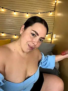 Snapshot of Amalia-Lia chatting on 10/30/25, 06:26 Amalia-Lia online show from 10/30/25, 06:26