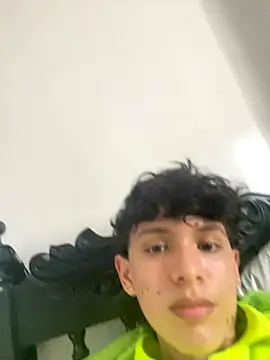 Ramiro378920 online show from 11/10/25, 06:51