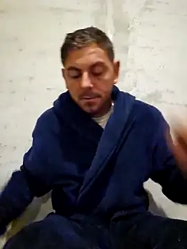 Alex-andru88 online show from 10/24/25, 03:47