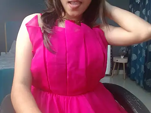 Urlove lily online show from 10/25/25, 03:18