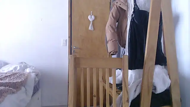 8venus8 online show from 11/11/25, 01:33