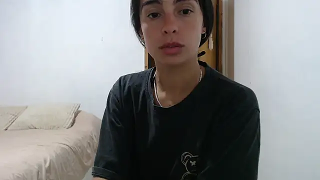 8venus8 online show from 11/24/25, 12:10