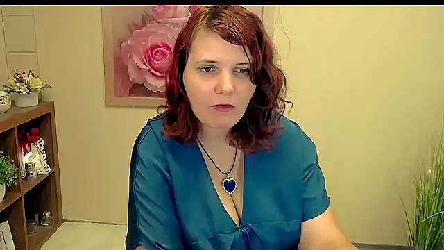 TwoBigSuns online show from 09/10/25, 07:19