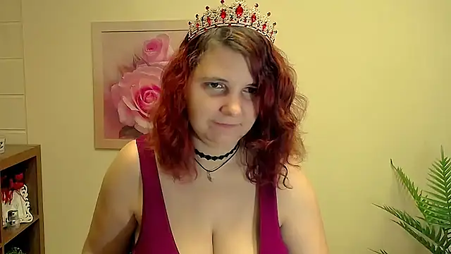 TwoBigSuns online show from 11/18/25, 08:19