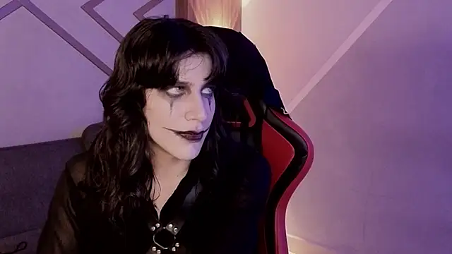 devils cry online show from 10/31/25, 04:02