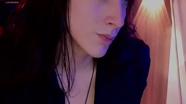 devils cry online show from 11/08/25, 04:01