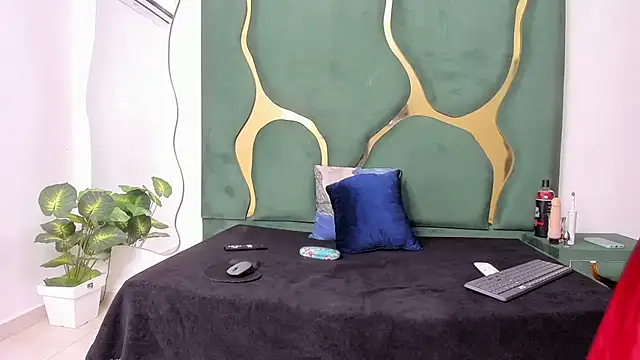 perlaasm online show from 10/23/25, 01:54