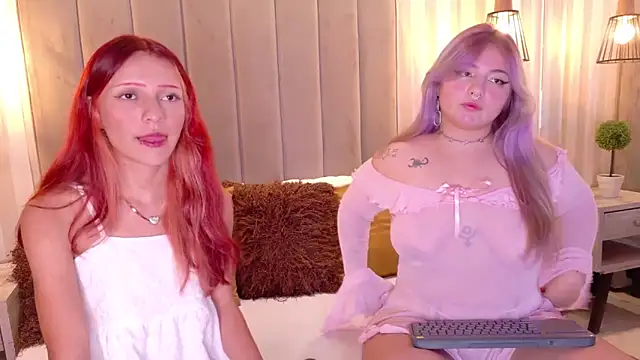 SukiandNaomi online show from 11/22/25, 04:55