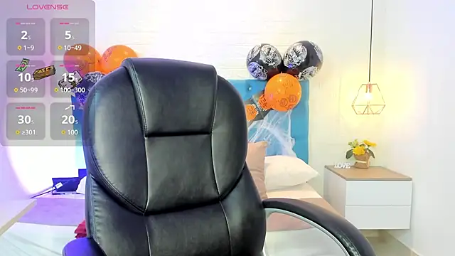 julieta miller01 online show from 10/28/25, 11:36