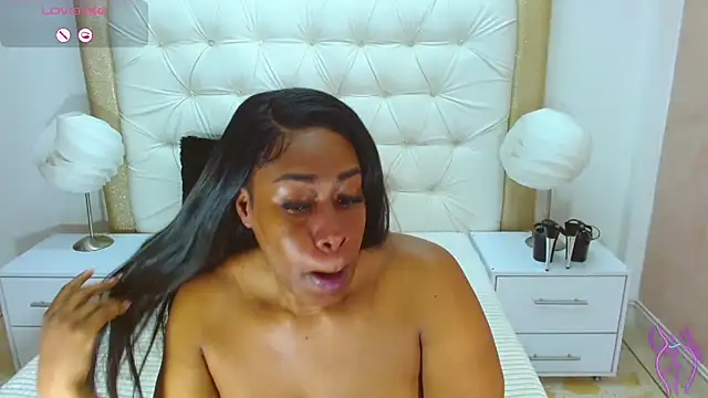 WildScarlet online show from 03/03/25, 12:48