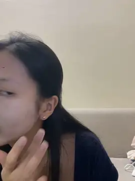 Lil-Gi online show from 10/23/25, 03:22