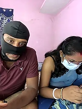 Lovlycouple1 online show from 09/18/25, 05:59