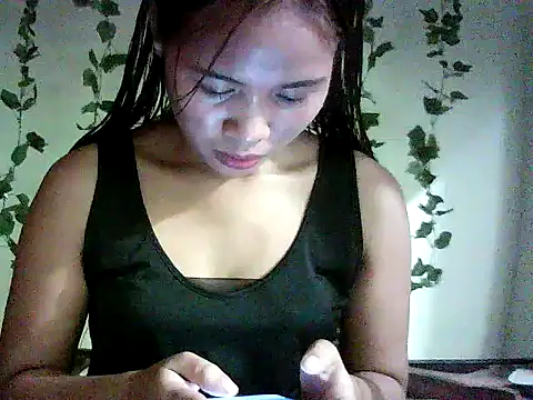 Snapshot of Katrina_Summer chatting on 09/16/25, 01:45 Katrina Summer online show from 09/16/25, 01:45