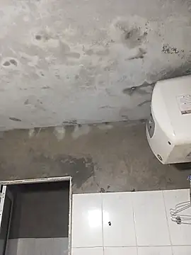 Bianly online show from 10/21/25, 01:23