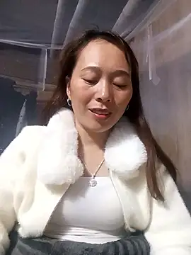 Bianly online show from 11/14/25, 02:27