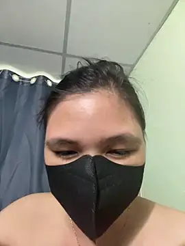 Nanaly99 online show from 11/18/25, 03:16