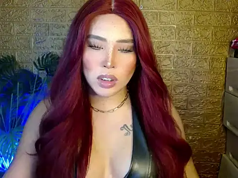 Snapshot of its_Kyra chatting on 11/30/25, 07:51 its Kyra online show from 11/30/25, 07:51