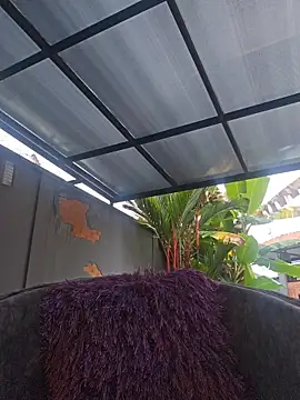 Mavi roouse  online show from 10/25/25, 12:45