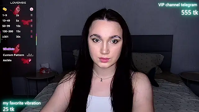 Snapshot of Eliz_v_tta chatting on 09/16/25, 07:48 Eliz v tta online show from 09/16/25, 07:48
