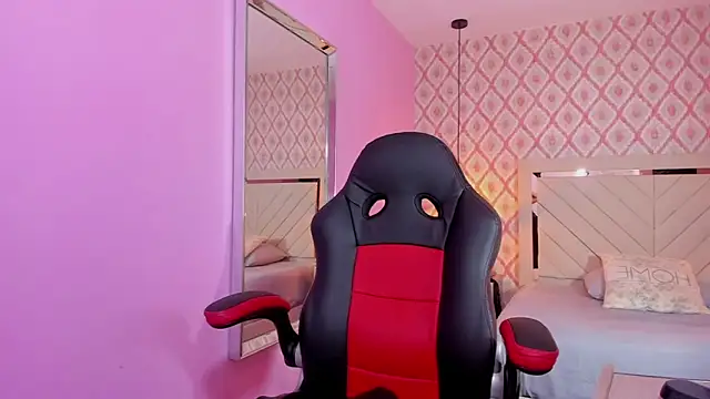 ALANA WATSONN online show from 09/26/25, 12:42