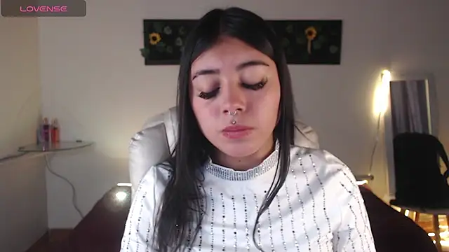 Snapshot of gabriella_live chatting on 10/16/25, 07:48 gabriella live online show from 10/16/25, 07:48