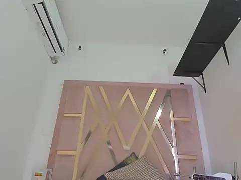 samantaasm online show from 10/17/25, 09:28