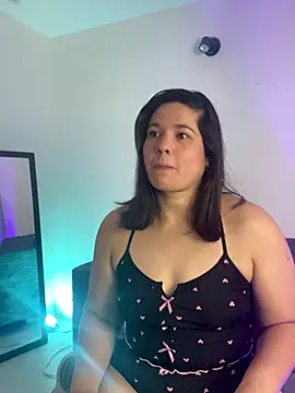 leiablack online show from 09/17/25, 12:07