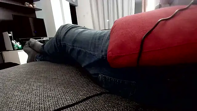 Snapshot of cucciolotto76 chatting on 11/10/25, 08:08 cucciolotto76 online show from 11/10/25, 08:08