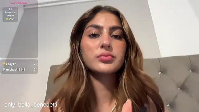 BellaBenedetti online show from 11/09/25, 11:58