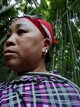 Mamapm20 online show from 11/30/25, 02:04