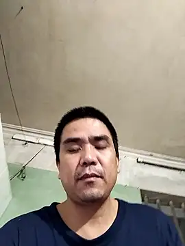 HoangNam20x online show from 10/10/25, 01:43