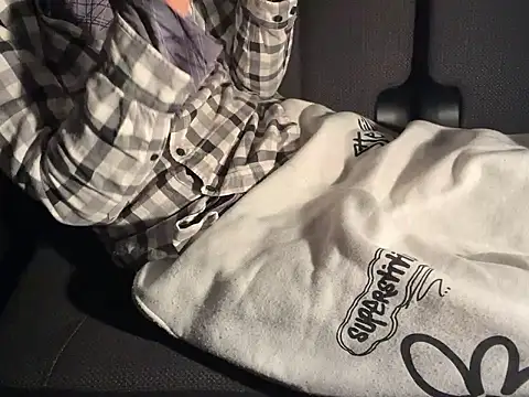 CAMEL1913 online show from 11/01/25, 05:15